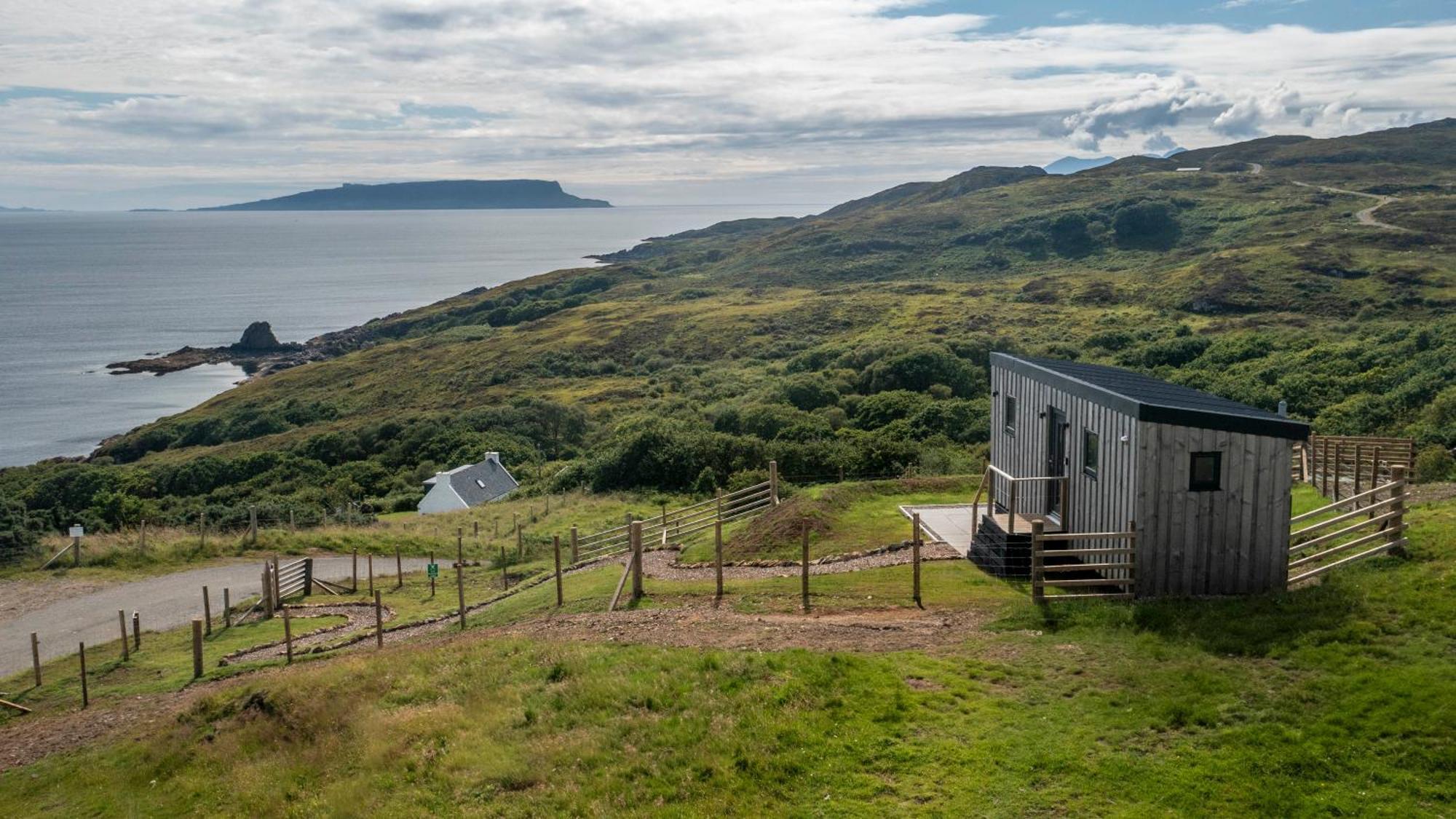 Hut On The Hill Villa Aird of Sleat Екстериор снимка